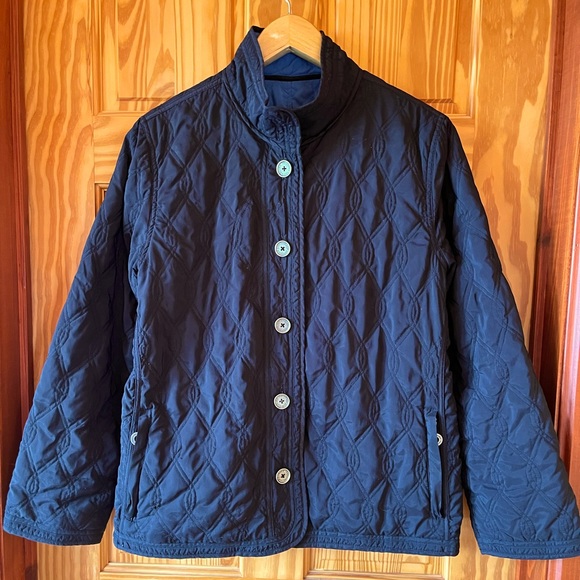 🔷◼️ Lady Hathaway Reversible Quilted Button Up Jacket with Pockets - Picture 5 of 10